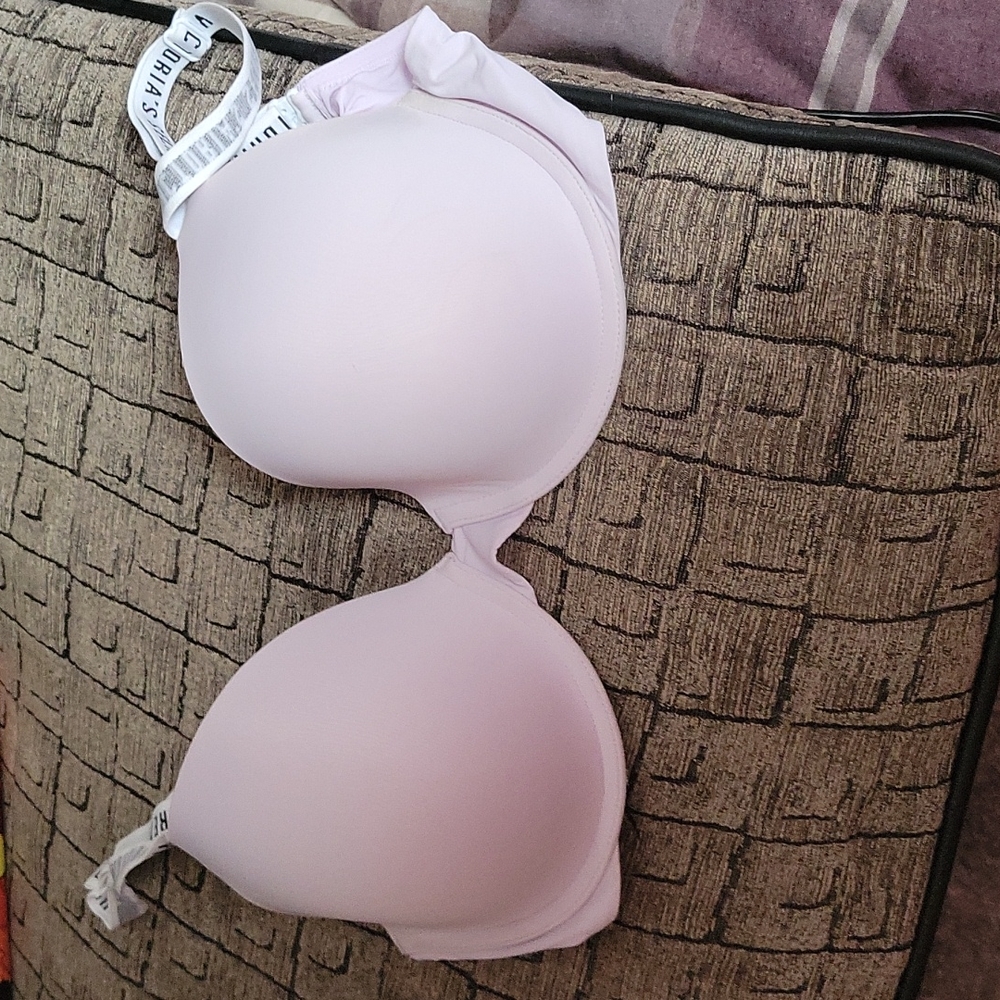 Victoria's Secret T-shirt Bra